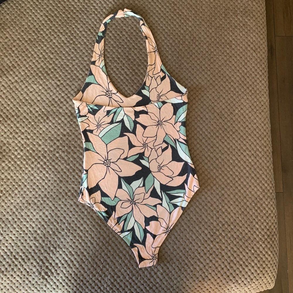 Bodysuit - Picture 4 of 5